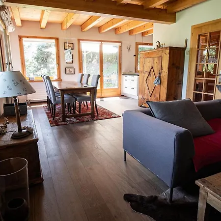 3br Chalet Mountain Views & Spa Villa